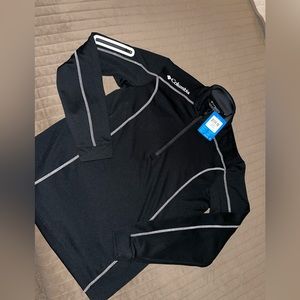 Columbia NWT half zip